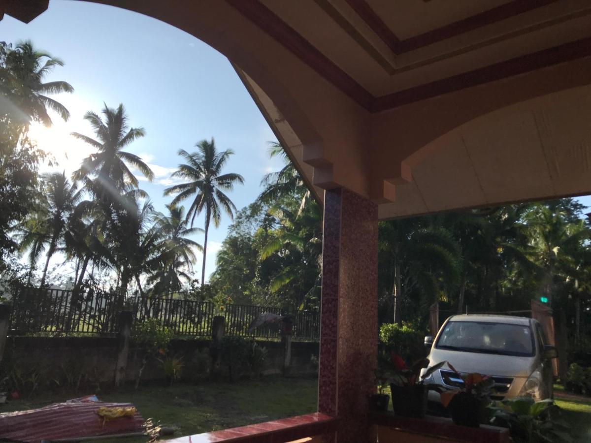 Khloe Serenity Guest House Batuan Екстериор снимка