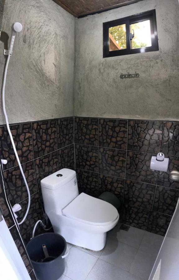 Khloe Serenity Guest House Batuan Екстериор снимка