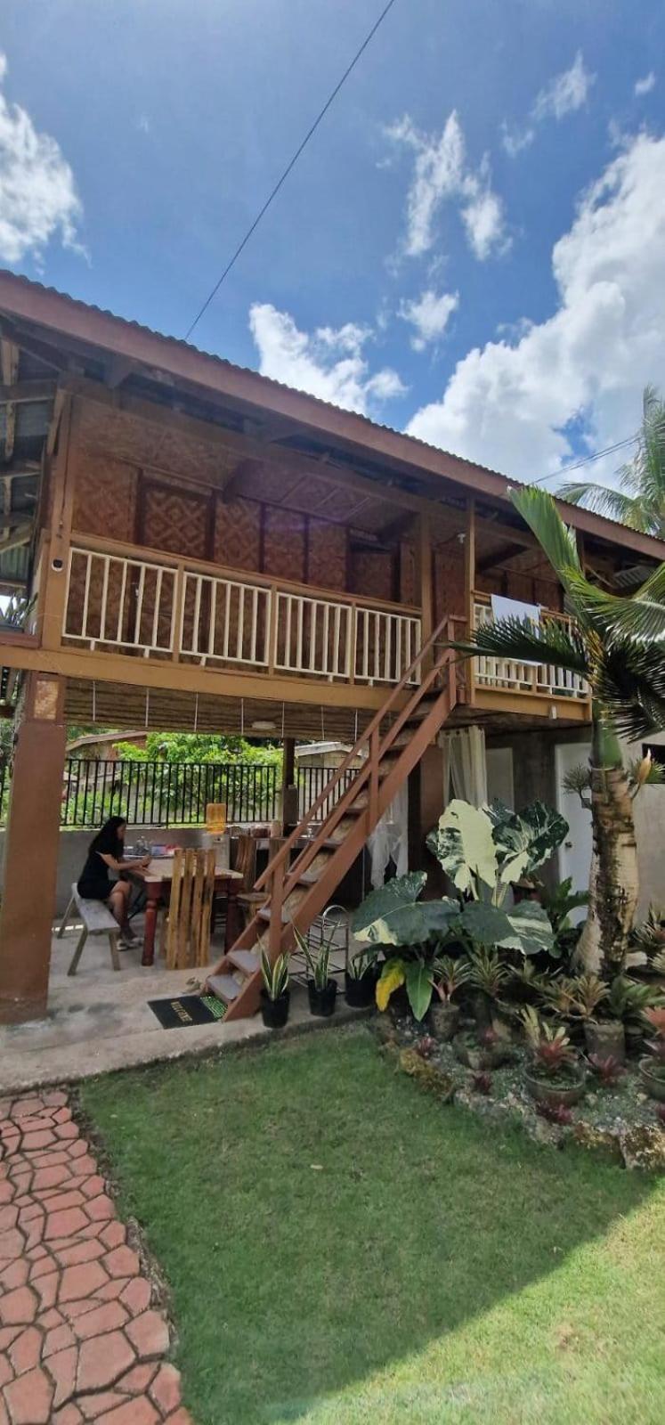 Khloe Serenity Guest House Batuan Екстериор снимка