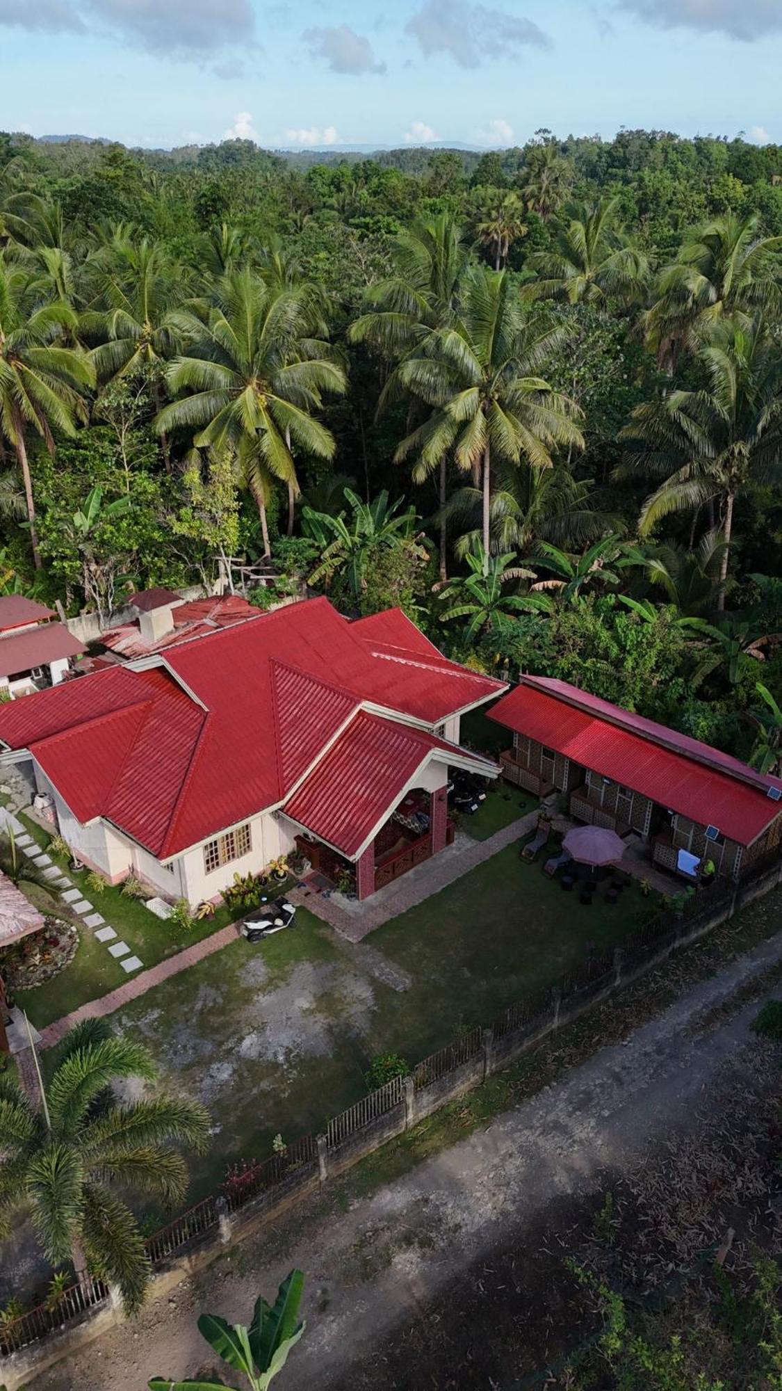 Khloe Serenity Guest House Batuan Екстериор снимка