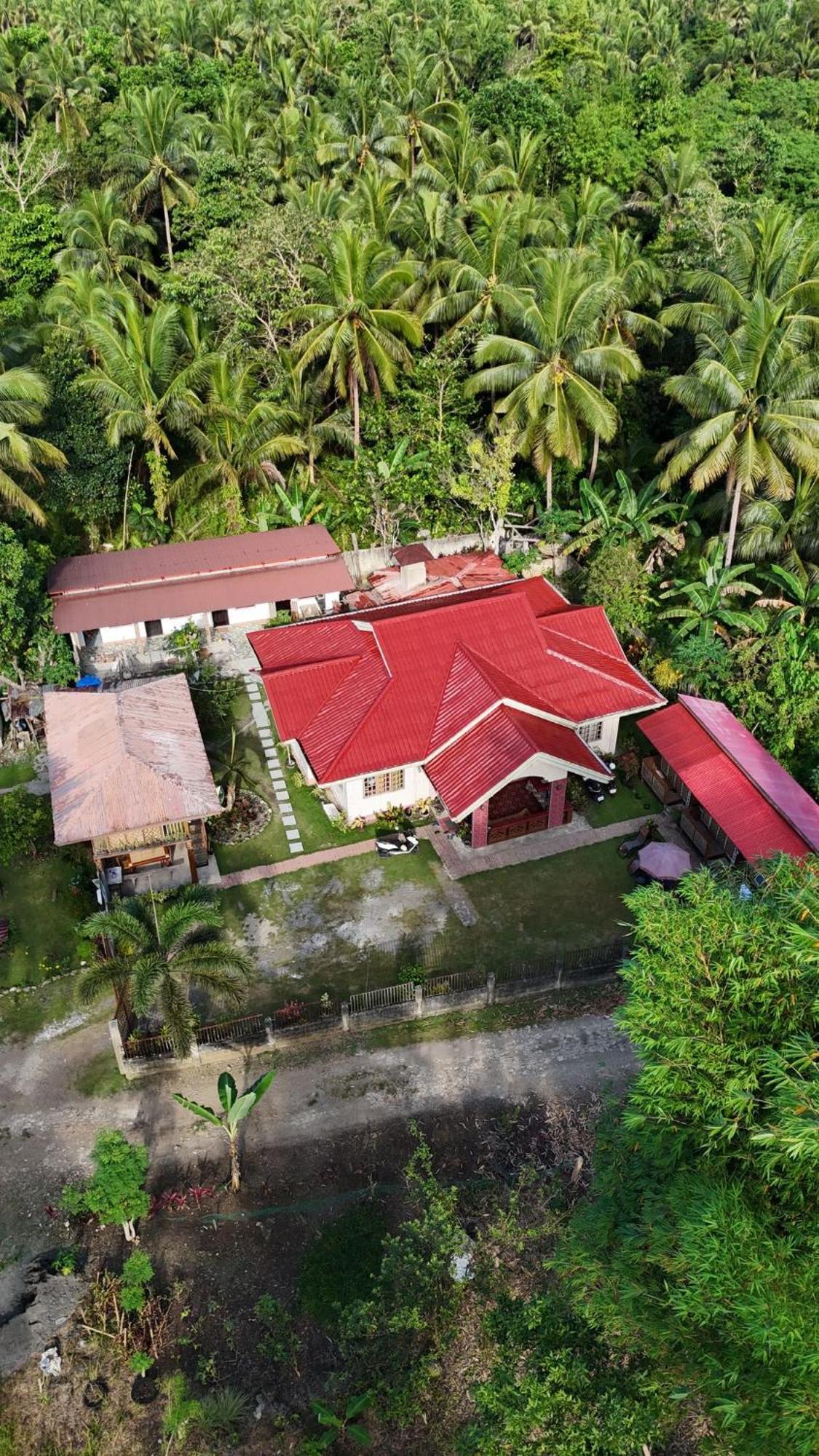 Khloe Serenity Guest House Batuan Екстериор снимка